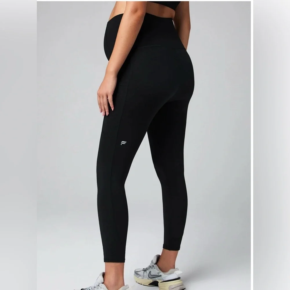 Fabletics PureLuxe High-Waisted Maternity 7/8 Legging size Medium - Picture 2 of 9